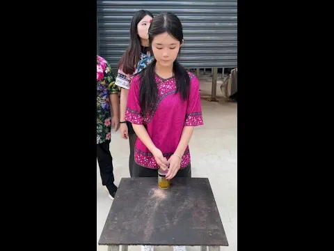 练成了中国功夫大师丨飞牌绝技丨气功 中国功夫大师丨飞牌技巧丨气功 #搞笑#功夫#funny#kungfu