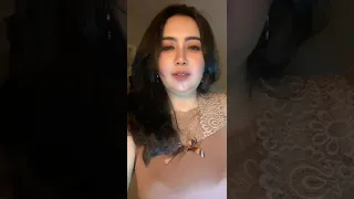 tante montok emang bikin betah