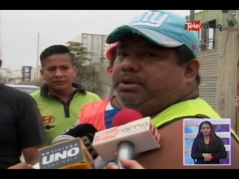 Policía antinarcóticos decomisó 50 paquetes de droga