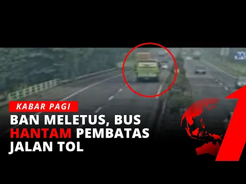 Detik-detik Kecelakaan Bus Oleng, Menabrak Pembatas Jalan Tol | tvOne
