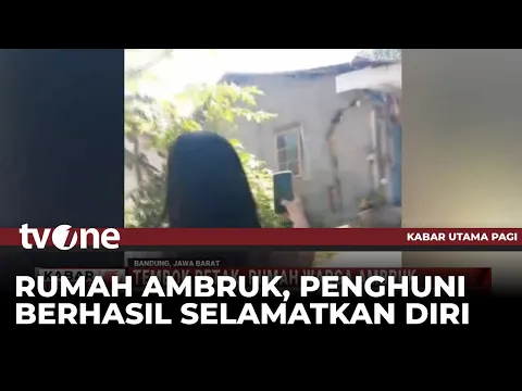Detik-detik Rumah Warga di Bandung Ambruk