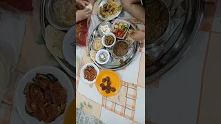 الاكله الجميله دى الحرشه دا كان غدانا نهرده يلا نشوف 