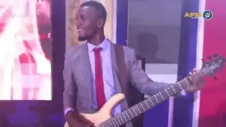 saturday evening praise medley led by benjamin mudzamiri