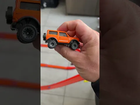 Que Camioneta llega más Lejos? Hot Wheels!