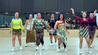 senam kreasi pake kebaya