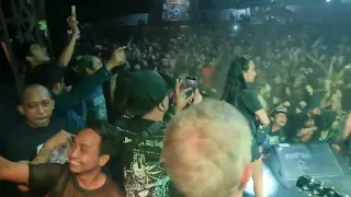 bunga hitam setara live at the gigs up the punk calling