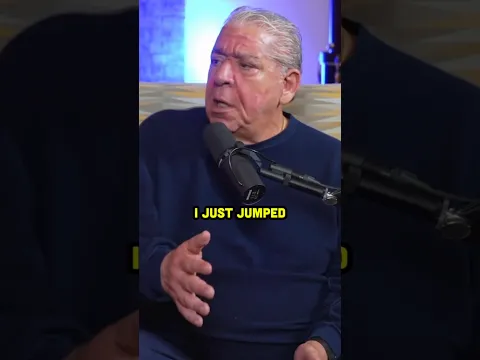 Theo Von reacts to Joey Diaz Crowd Surfing Story 😂🤣