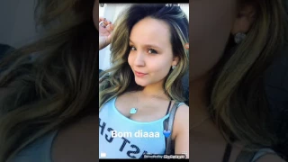 giovanna chaves explica pol mica com larissa manoela e diz n o ser amiga dela