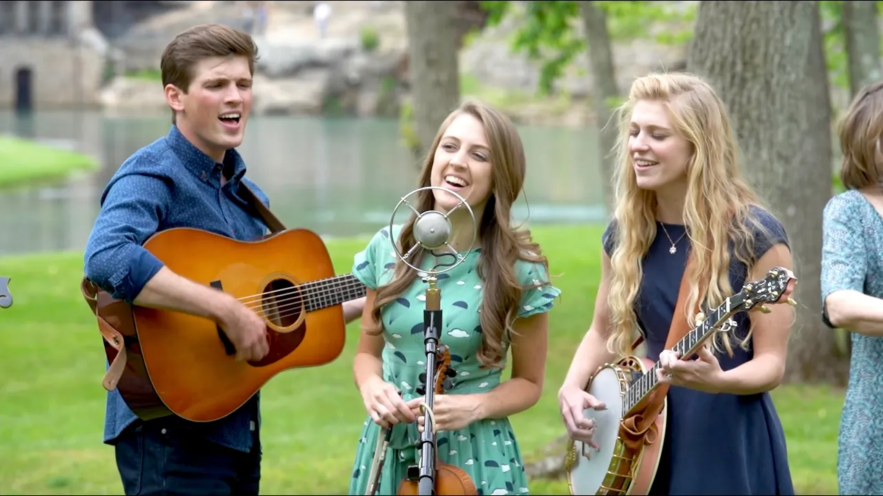 Steel Rails - The Petersens (LIVE) Steel Rails - The Petersens (LIVE)