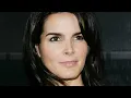11 Sexy Photos of Angie Harmon