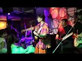 GUNGUN - วาฬเกยตื้น [ LIVE AT 73BAR ]