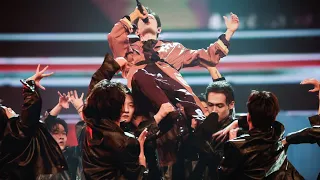 xiao zhan first live stage performance of gezhi town dragon tv new year s gala 2026 