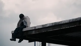 HASTA LOS HUESOS - STRANGEHUMAN [Official Video]