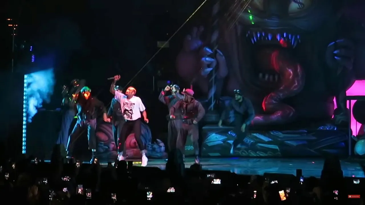 Chris Brown Lurkin ft. Tory Lanez