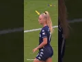 Download Lagu Neymar Vs 11 female footballers 😯