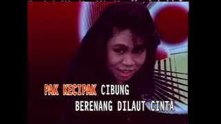 berenang di laut cinta endang s taurina