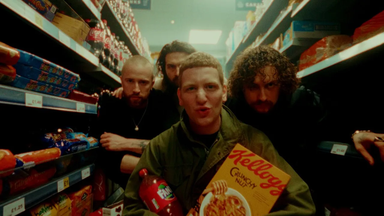 Kid Kapichi - Rob the Supermarket (Official Video) Kid Kapichi - Rob the Supermarket (Official Video)