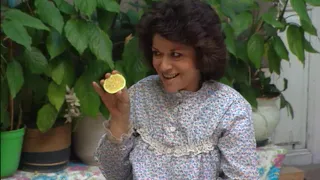 مسلسل أحلام أبو الهنا الحلقة 21 الواحدة والعشرون بطولة دريد لحام رحلة استجمام 