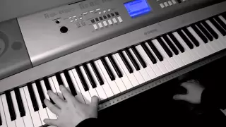 الموسيقى العالمية الحماسية على البيانو 