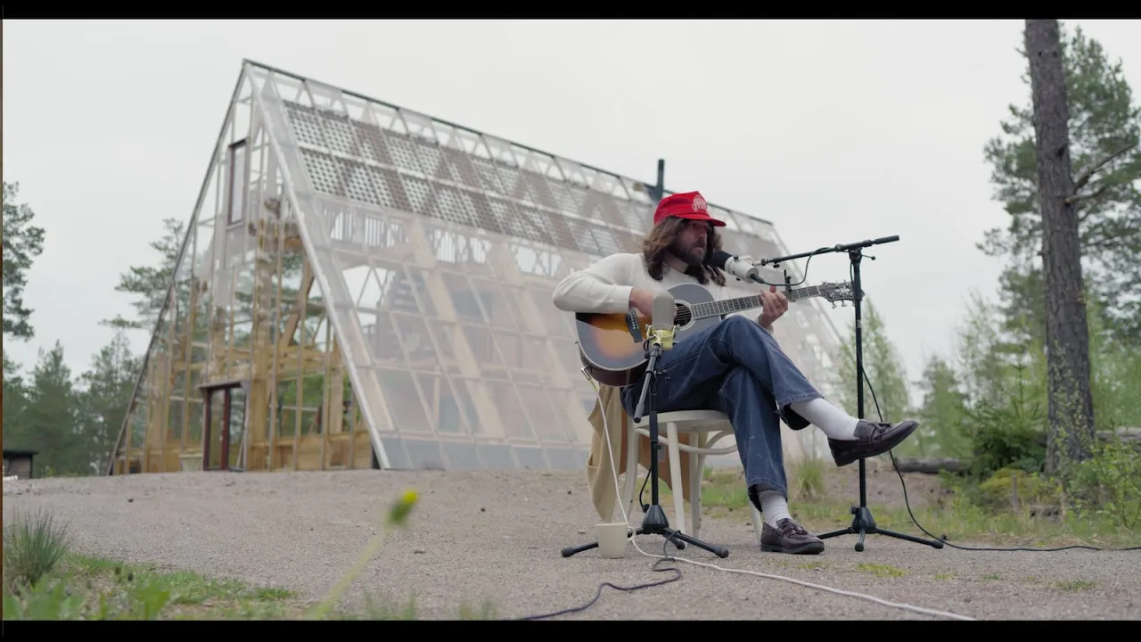 Hazlett - Blame The Moon (Live) Hazlett - Blame The Moon (Live)
