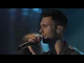 Maroon 5 Makes Me Wonder (Live)