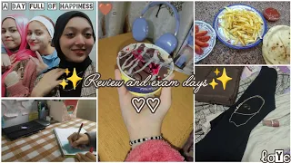 يوم من ايام المراجعه والامتحانات يوم ملئ بالاحدااث الجميله مذاكره وحاجات تانيه كتير 