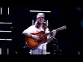 Billy Strings jams out Ozzy Osbourne's "Planet Caravan" Bridgeport, CT 7/21/23