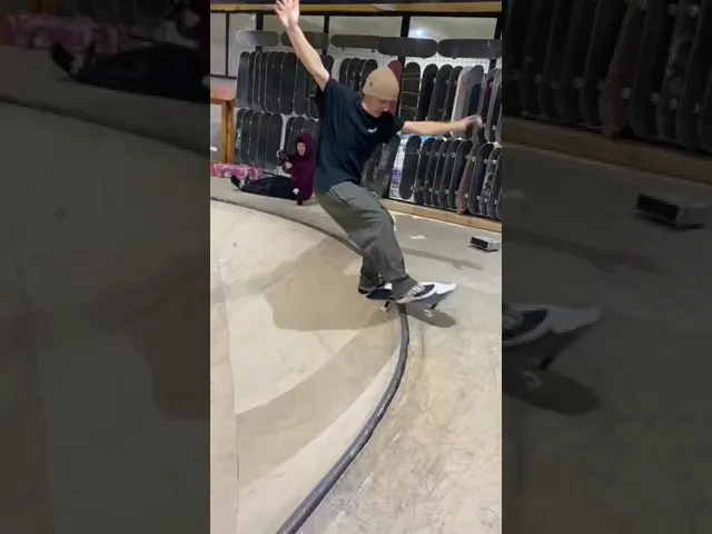 Видео