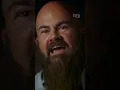 A man uses pepper spray to calm a road-raging driver