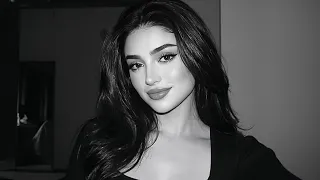 ارشيف عراقي   اسمر حبيبي العسل    يشبه لونه   مطلوبه  دندنها
