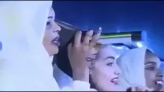 يا حمامه مع السلامه 