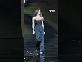 Download Lagu Eva Longoria walks L'Oréal Paris Le Défilé 2025.