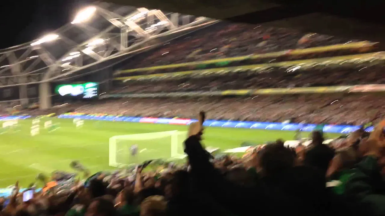 Ole ole ole ole - Irish fans celebrate