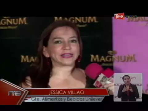 Pink: Vainilla y fresa con chocolate rosado