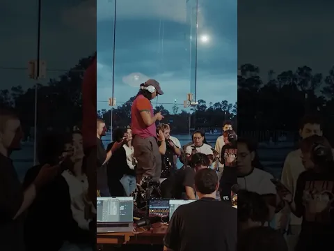 ¿ya escuchaste "Te Estoy Correteando" de @Fredagainagain con @latinmafiahoy?