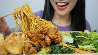 PANDA EXPRESS (ASMR EATING SOUNDS) LIGHT WHISPER | SAS-ASMR