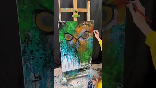 Painting an owl with objects