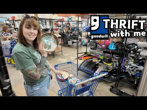 Download MP3 ALMOST Missed That | Goodwill Thrift With Me | Reselling