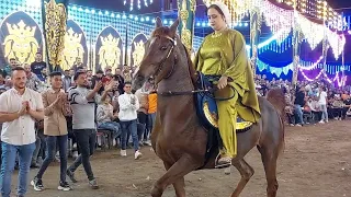 عفاف البربري ركبت الحصان يوم فرحها دمياط      دندنها