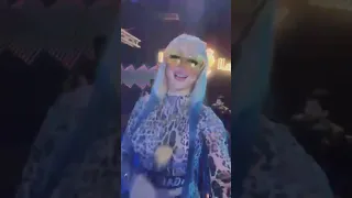 النجمة رشا جنيد وفرقتها الموسيقية قصف 