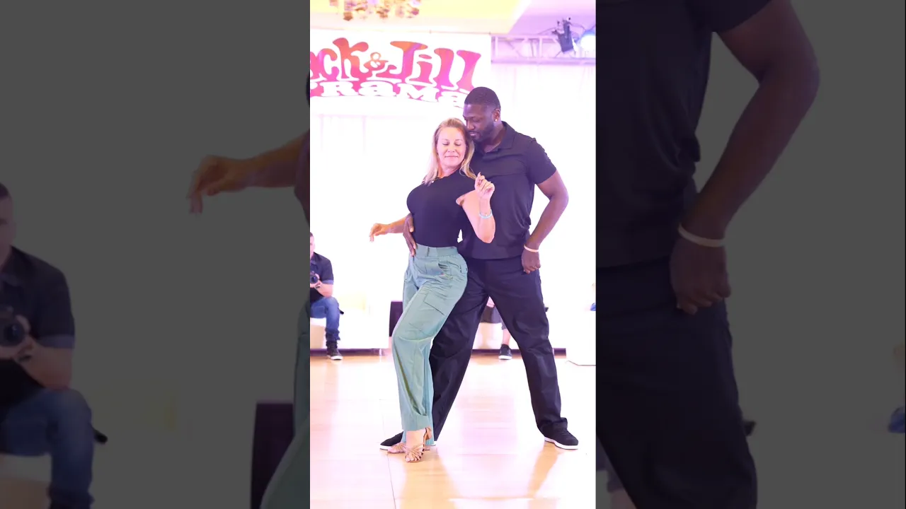 She is just 😱😍😍 #improv #westcoastswing