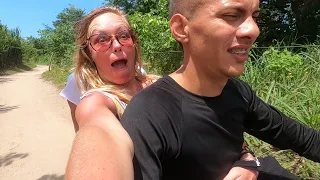 A Box of Problems, Moto Taxis, Río Palomino, and a Treehouse- Episode 48