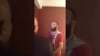 شاهد خفة دم وعفوية عبدالله الشريف 