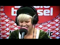 Studio Brussel: Robyn - Dancing on my own