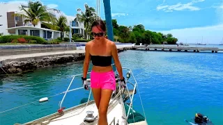 SSL 180 ~ Splash Day… SOPHISTICATED LADY GETS WET TODAY!