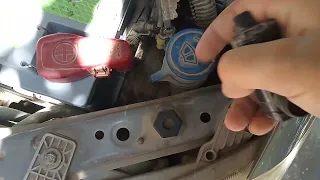 سبب تعطل مضخة ماء زجاج السيارة 