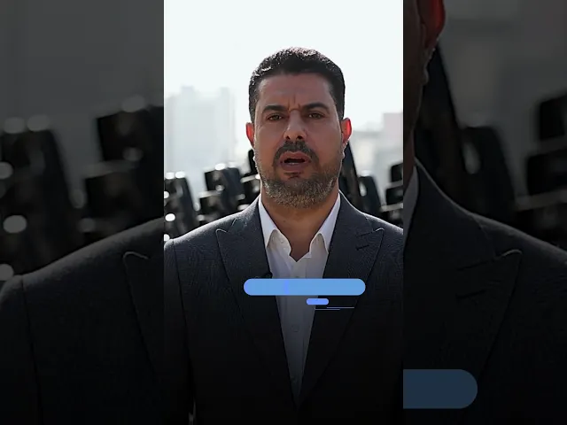 ⁣قسم العلاقات العامة ينسق مع قسم المخازن لوضع الكراسي واللوحات الخاصة بالحفل المركزي
