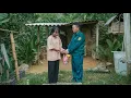 Download Lagu The kind policeman keeps searching for the person who saved him from death - so who is that person?