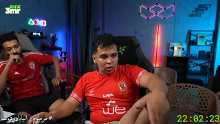 عمرو اتخانق مع الشباب علشان بيتأخرو 