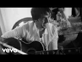 Download Lagu Luis Fonsi - Corazón En La Maleta
